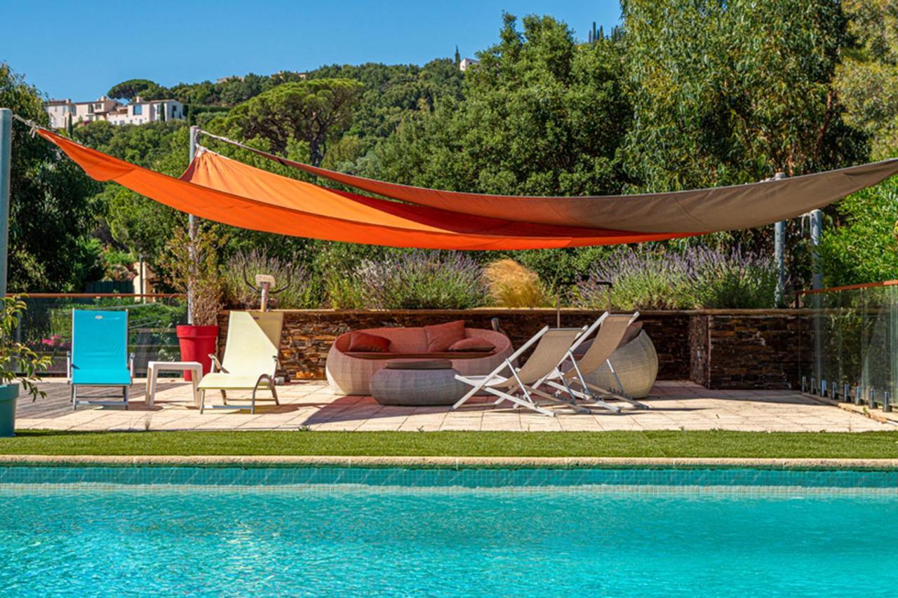 La Villa Romeo, Piscine Et Spa Сен Максим Екстериор снимка